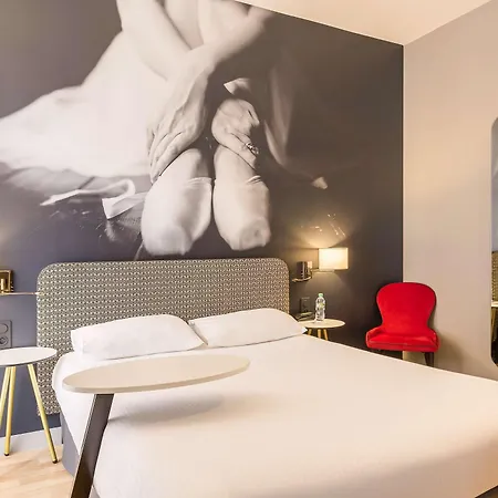 Ibis Styles Toulouse Capitole Hotel Exterior photo